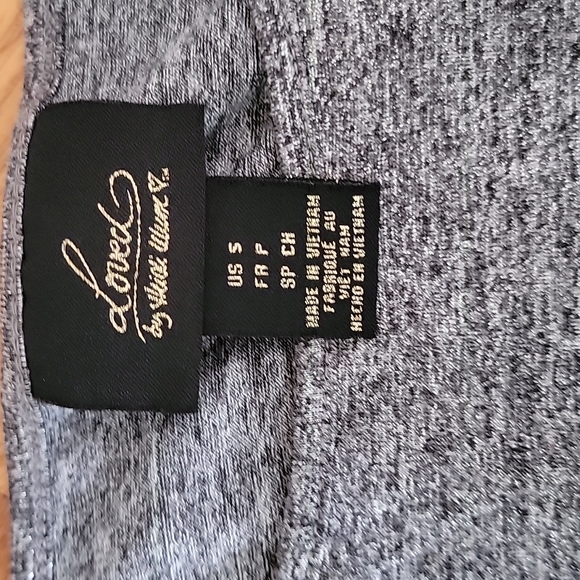 Loved by Heidi Klum Grey Long Sleeve Maternity Top - Picture 2 of 6